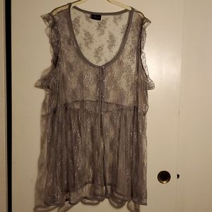 Torrid Size 4 Grey Lace Half Button Top